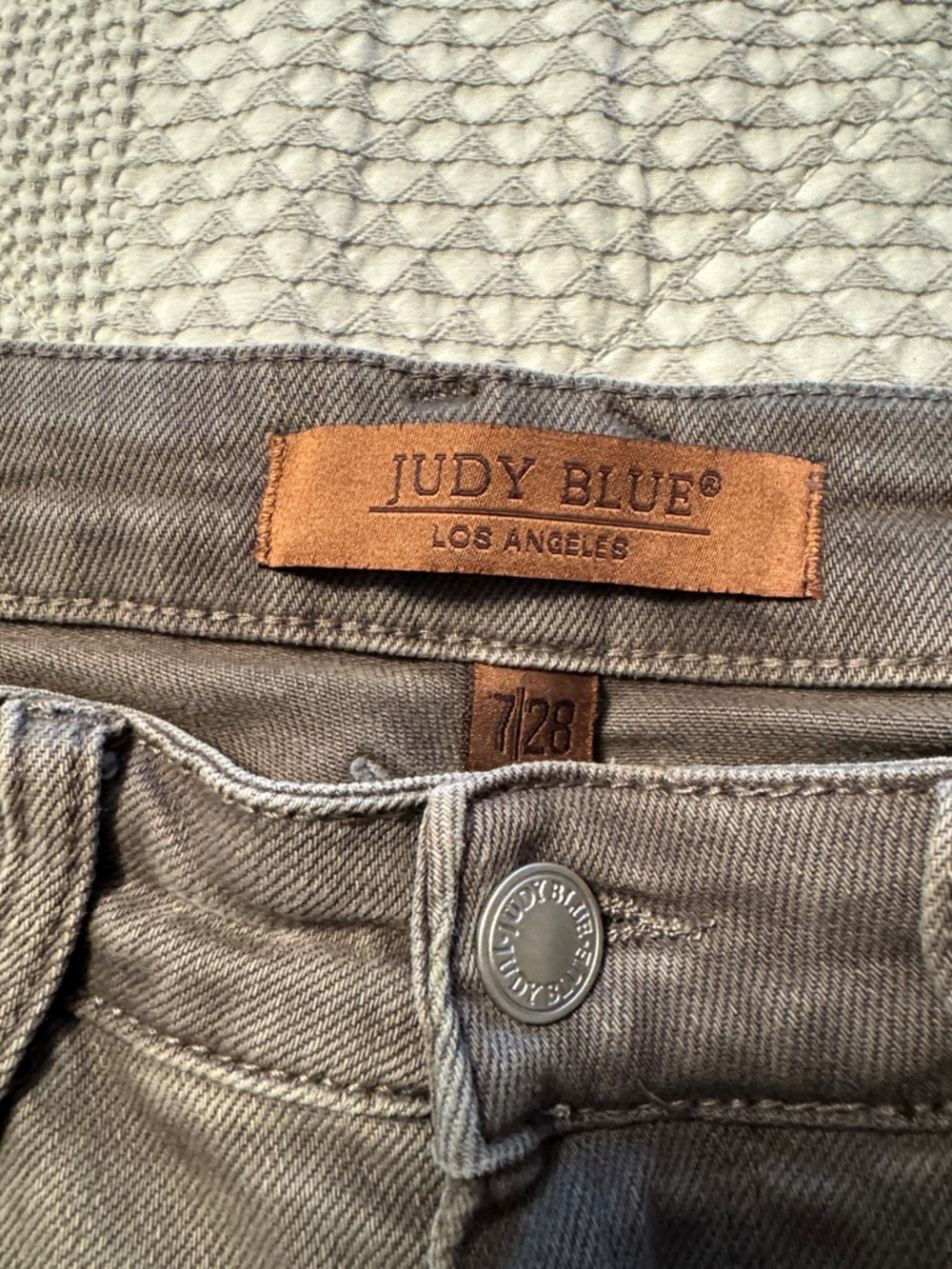 Judy Blue Washed Olive Green/Gray High-Rise Straight Jeans - Picture 2 of 7